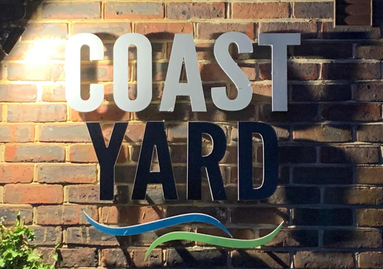 The Coast Yard B & B Chalet Hotel Selsey Exterior foto