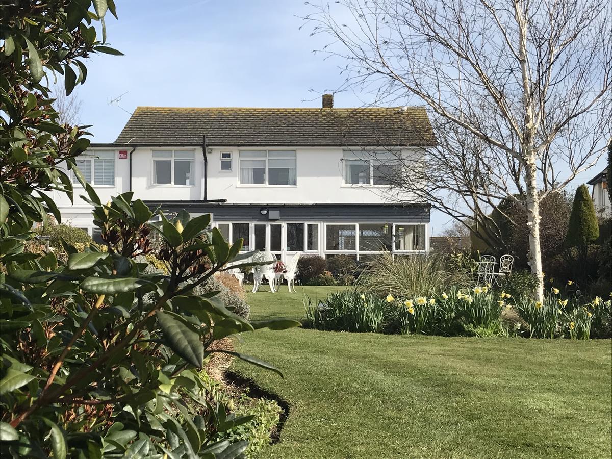 The Coast Yard B & B Chalet Hotel Selsey Exterior foto
