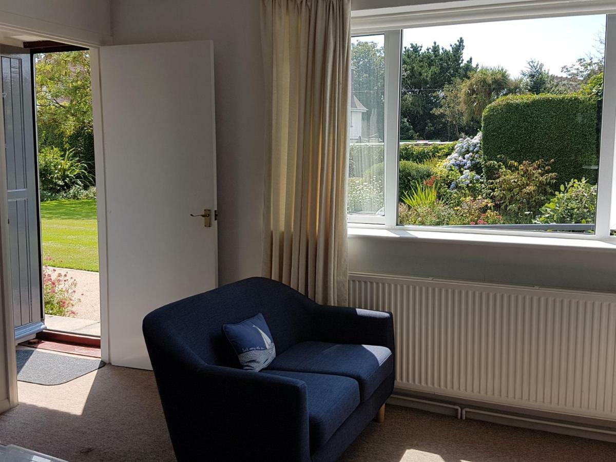The Coast Yard B & B Chalet Hotel Selsey Exterior foto